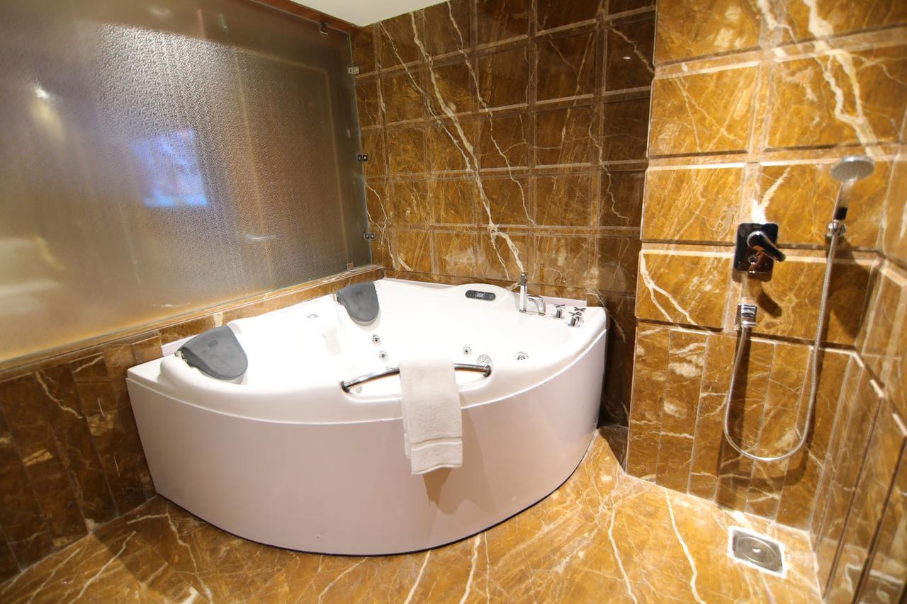 Hotel Grand Orchid Haridwār Eksteriør billede